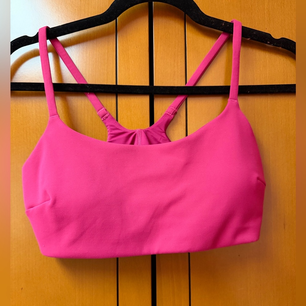 lululemon Wunder Train Strappy Racer Bra in passionate size 8